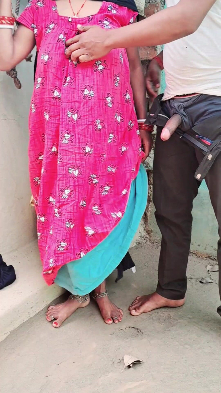 Trilokinath: गांव की प्रेमिका और प्रेमी आउटडोर सेक्स करते हैं