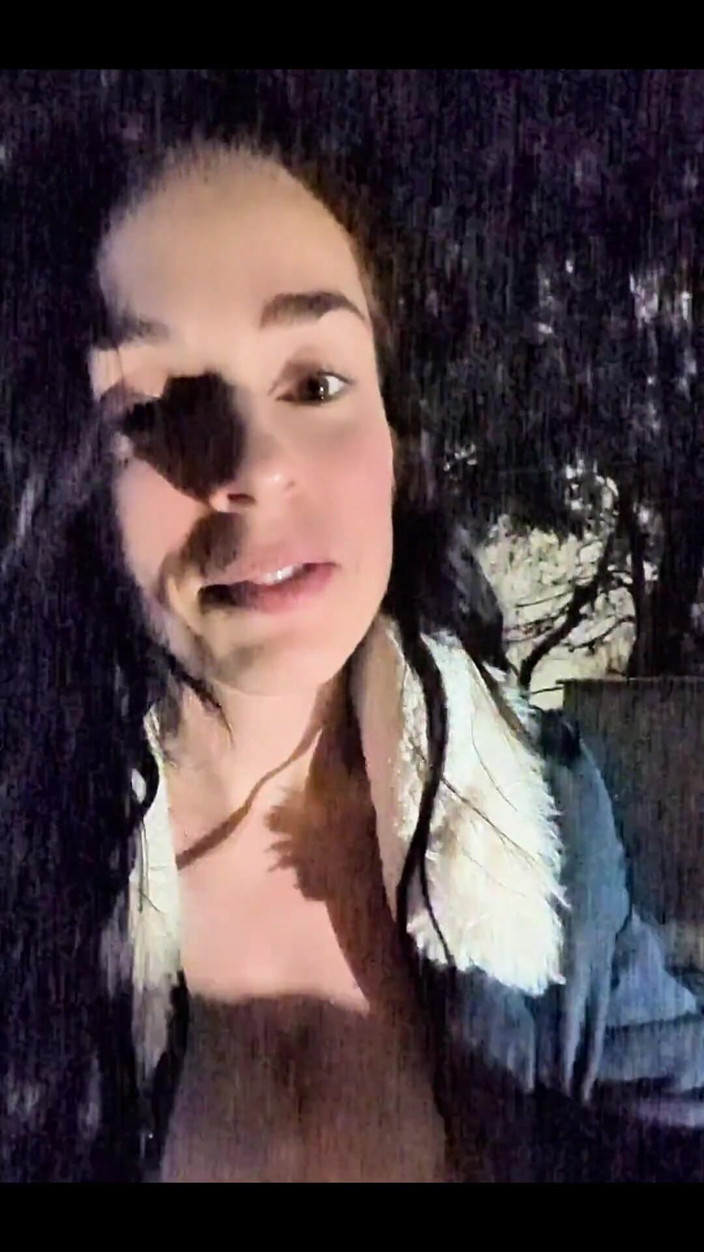 Ashley_Dreamz: 853878775228690432.mp4