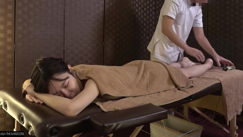 J-Girls Club: Asijský anděl 27337