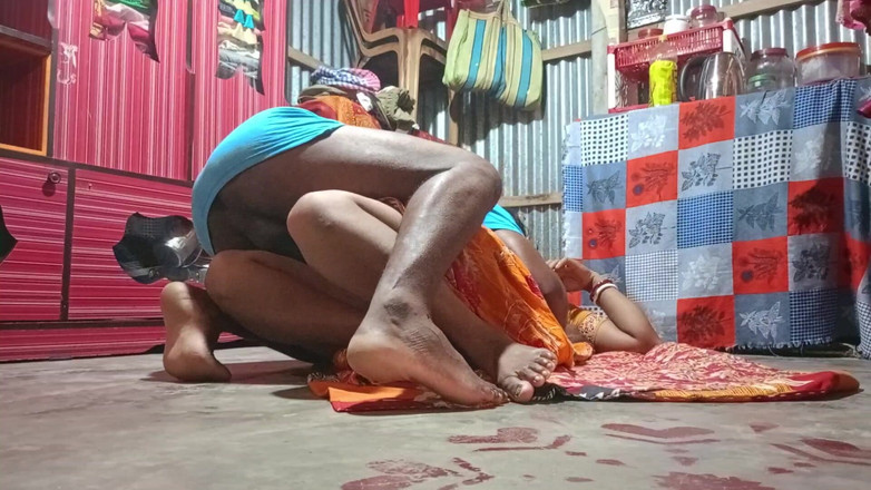 Dogrupali69: Bangla New Model Bhabhi and Me Home Enjoy