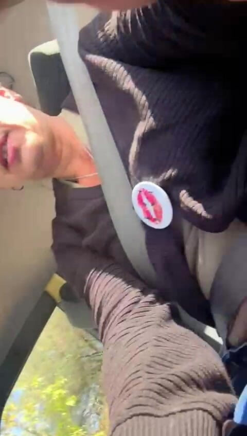 Lilith Camille: Я був такий збуджений, що мені довелося зупинитися на узбіччі дороги, щоб змусити себе підійти.