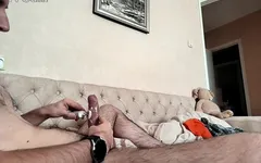 Simple Vibrator From Eraser and Toothbrush