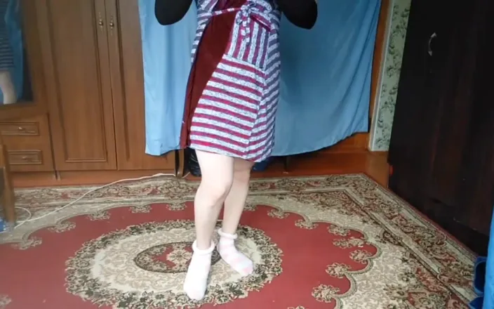 Kitty_Cross: Captivating and Charming: Crossdresser Kitty's Dance Video Collection