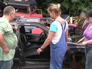 Orgii cu Bătrânele la Coachbuilder