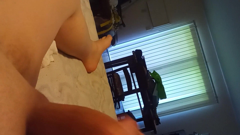 JG Risk: Bed jerkoff part 1