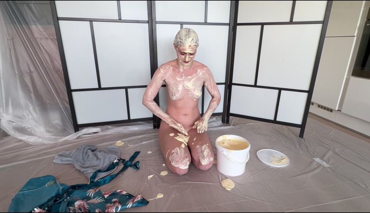 Projectwam: Georgia Browns je nová kráska Hack