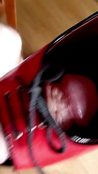 shoefucking sound with cumshot.mp4