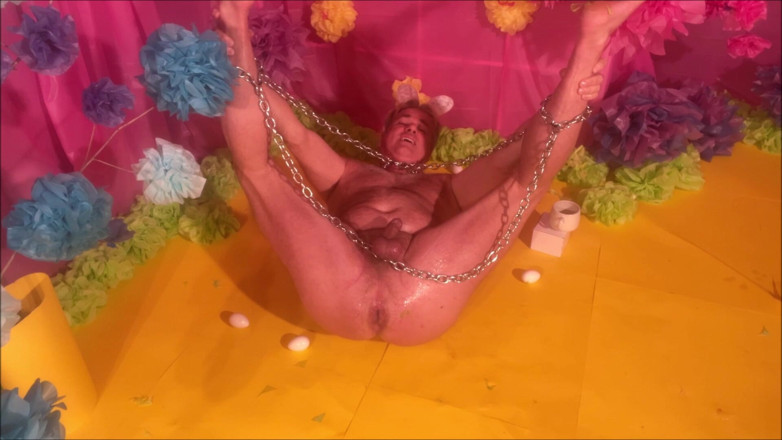 Dom Rod: Easter Bunny Lays Eggs 2