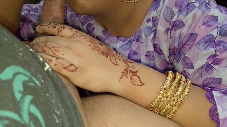 QueenbeautyQB: Indian Stepmom Caught Her Stepson Watching a Porn Video - Hindi...