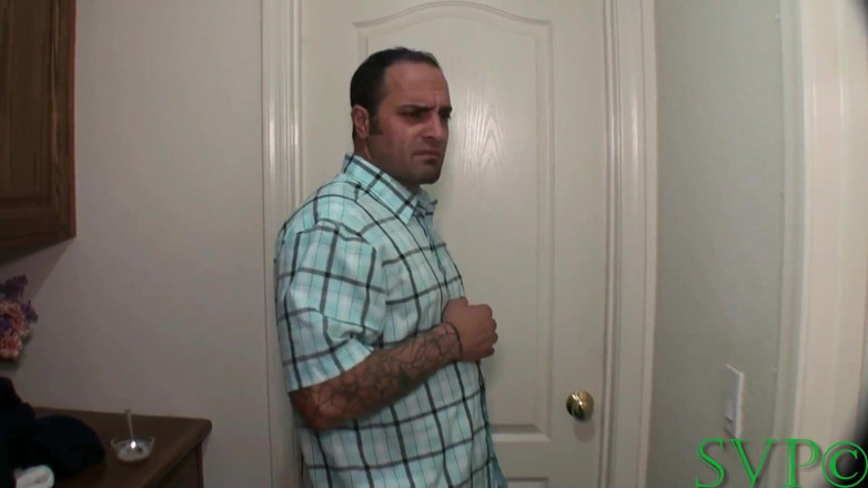 Wicked BBW smoking: Sexy 18letá bbw Gabrielle kouří a šuká jejího nevlastního otce