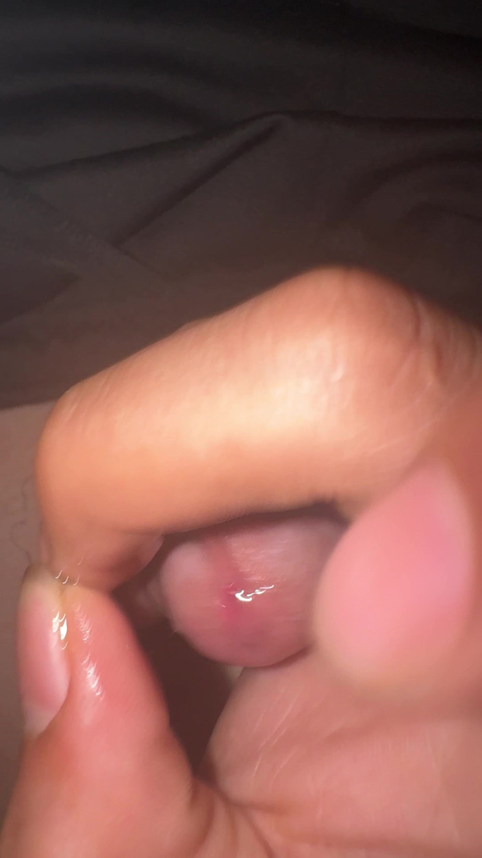 Quan Vietnam 18: Student onanerar full av party otäckhet