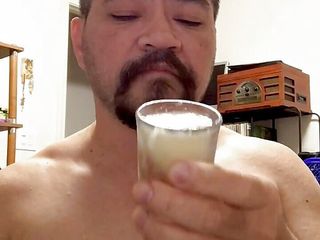 Loverofmen: Zjedz moją zamrożoną spermę