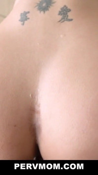 Pervmom savana styles, мачуха табу