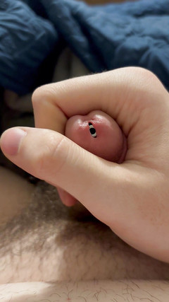 hornytxteen: Znějící a hladící můj chlupatý penis