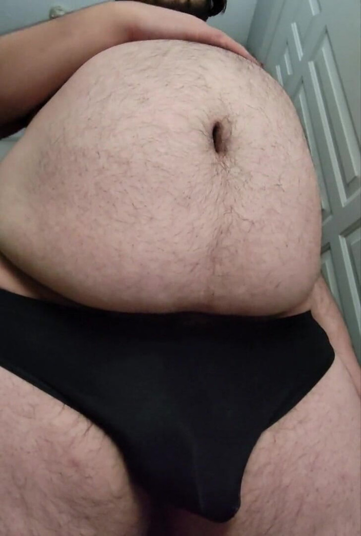 Chunky Belly Boy: Mage jiggles
