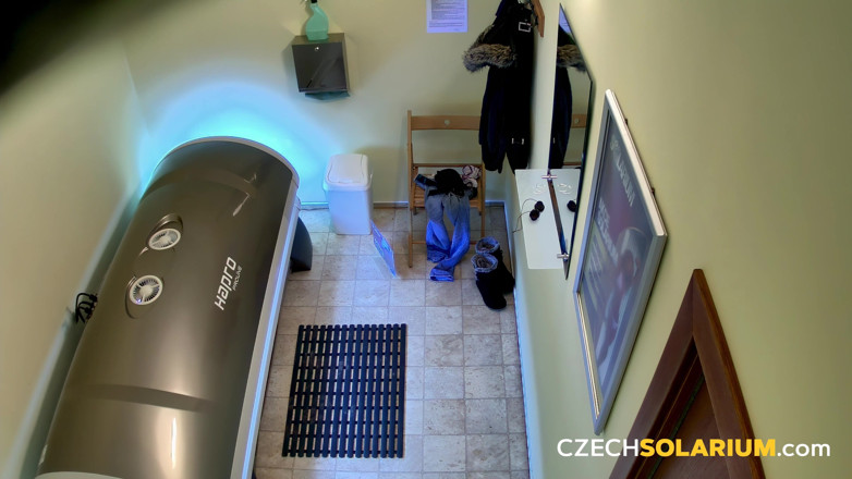 Czech Solarium: Czech Solarium 16: หีโกนขนแหกกว้างสําหรับโชว์โซลาเรียมซุกซน