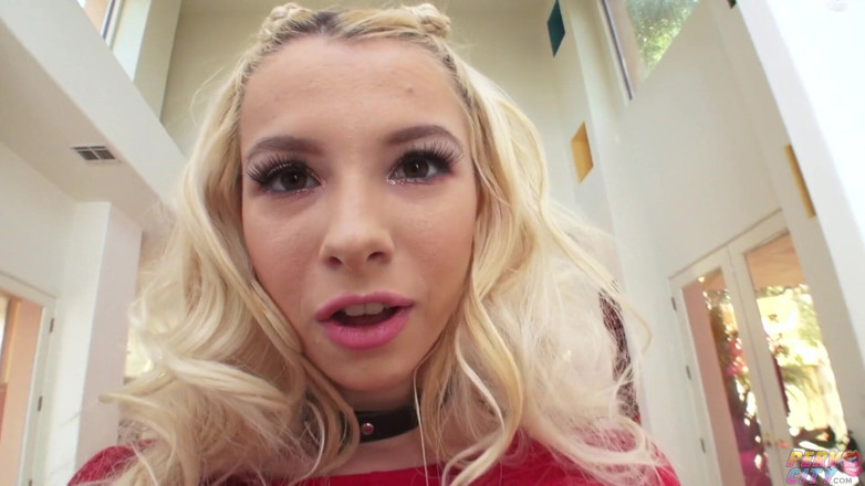 Perv City: Gadis remaja kenzie reeves lagi asik masturbasi sendirian