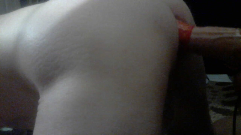 RobertLacrosse: Můj zadek miluje velké šousoucí dildo