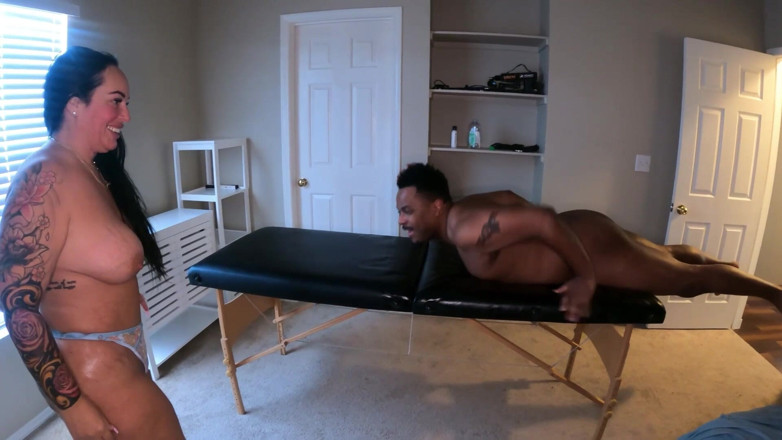 Finny Fox: Iluvshaunalv Blowjob and Massage with Finny Fox