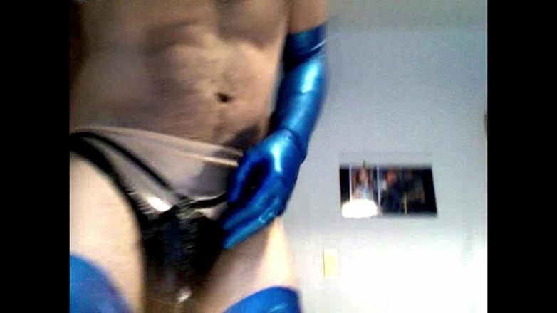 Demon Maniac 33: Latexová maskovaná subka v punčochách šuká zadek obrovským robertkem