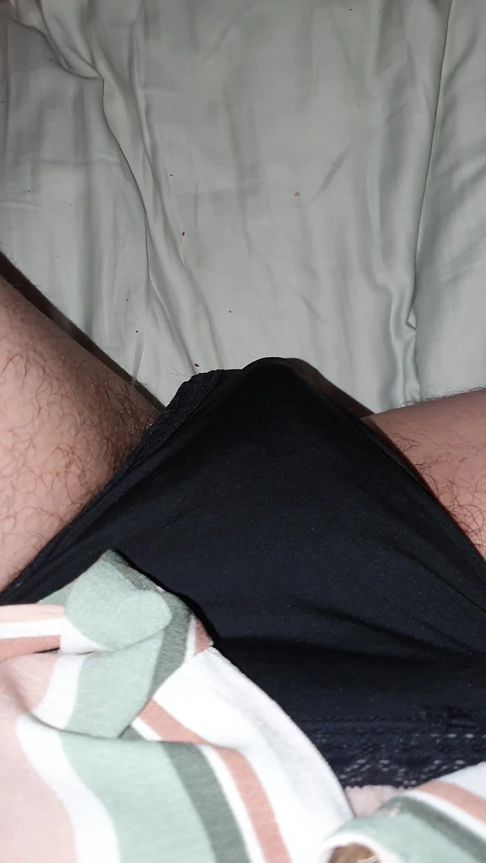 Smalldick233: Ласкаю мой член