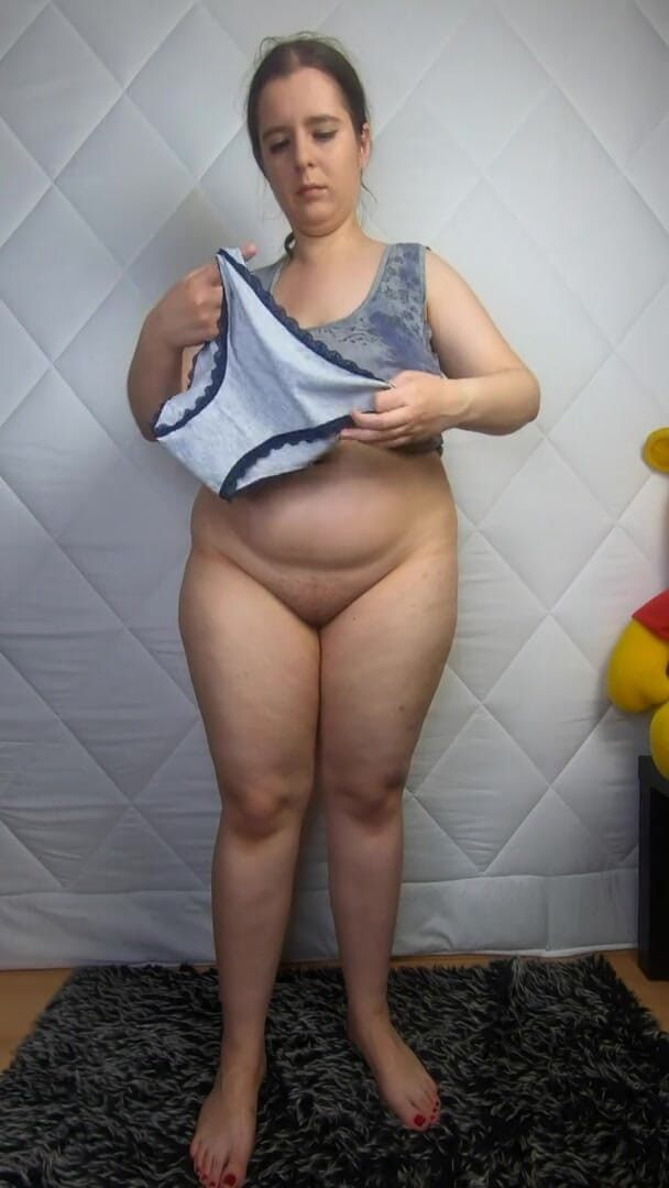 Lingerie Review: ลองใส่กางเกงในแบบไม่เซ็นเซอร์