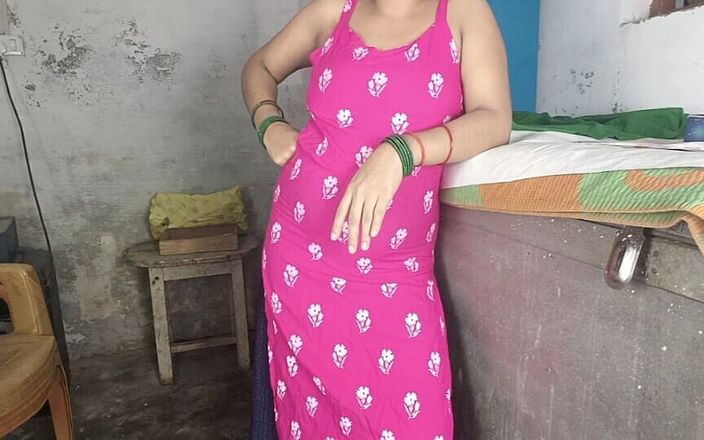 Pyaripooja22: 彼女が彼氏を部屋に呼び、二人とも立ったままセックスを楽しむ