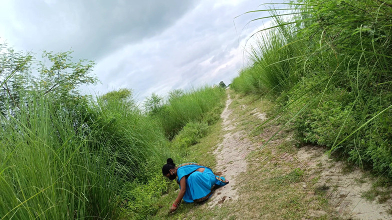 Asha Devi: देवर ने भाभी को नहर किनारे ले जाकर लगभग उसकी जमकर धुनाई की और फिर पकड़ लिया गया।