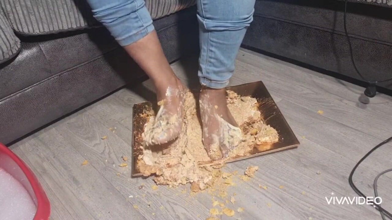 Simp to my ebony feet: 발 음식 호감