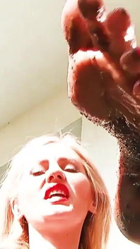 Sujo pés humilhação dominatrix