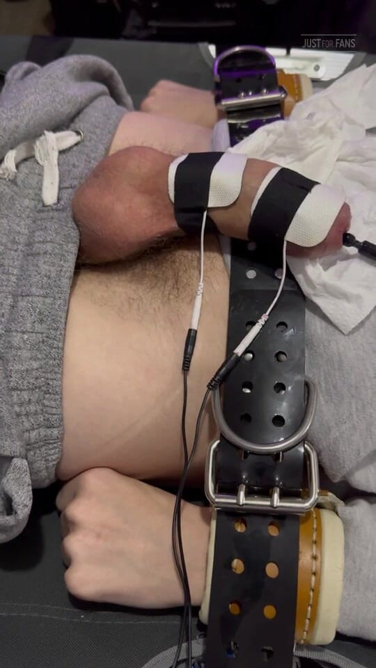 Inmate Cody and SubEdgeX: Subedgex bị E-stim và sounding