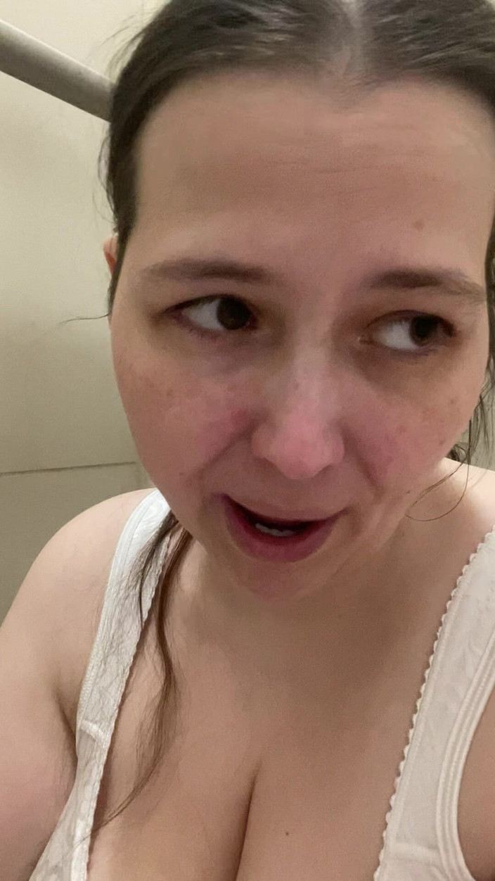 MissChrystalline: Uitleg en orgasme