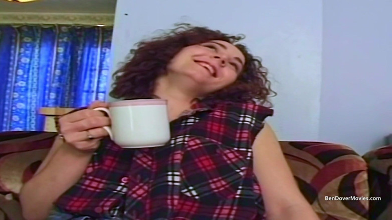 Ben Dover Movies: Settee'de seks: Kathy