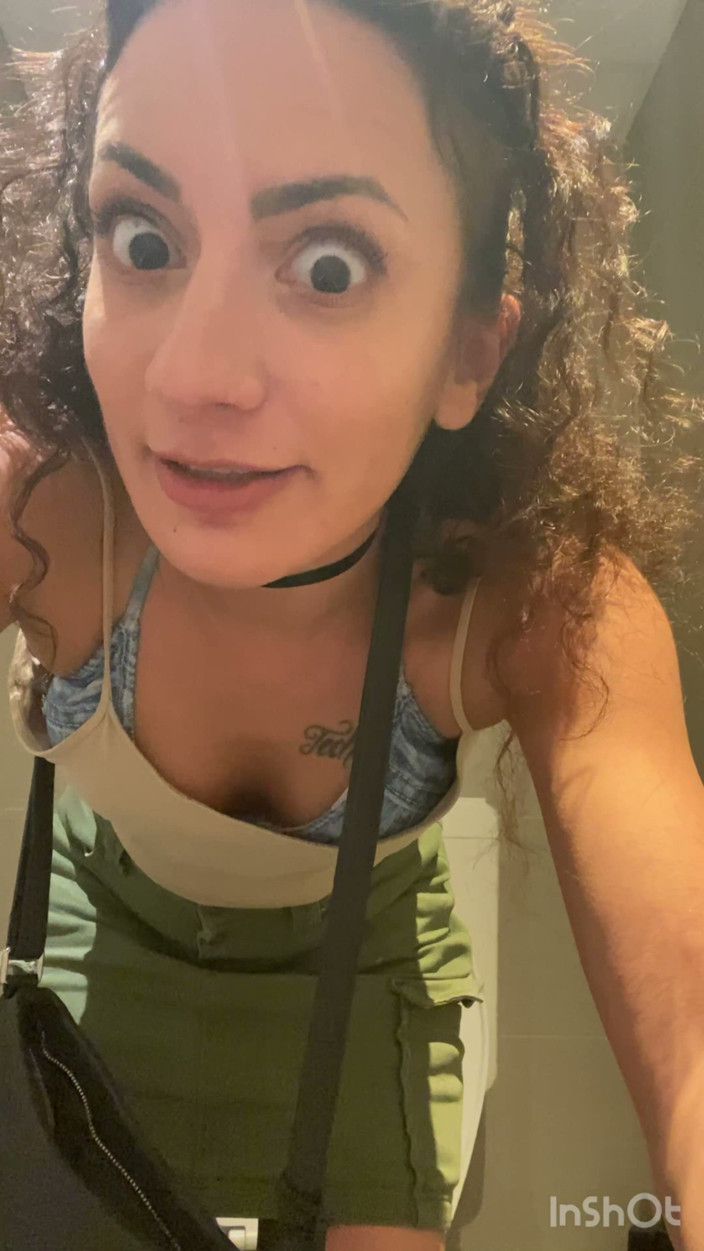 Yellow Juice: So Much for a Short Piss Break - Squirting Instruction on...