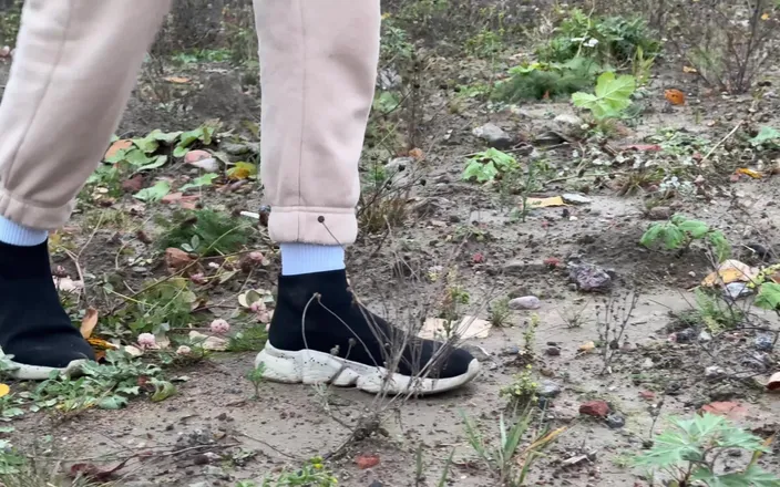 HannahKim: Did a Blowjob Right on the Street