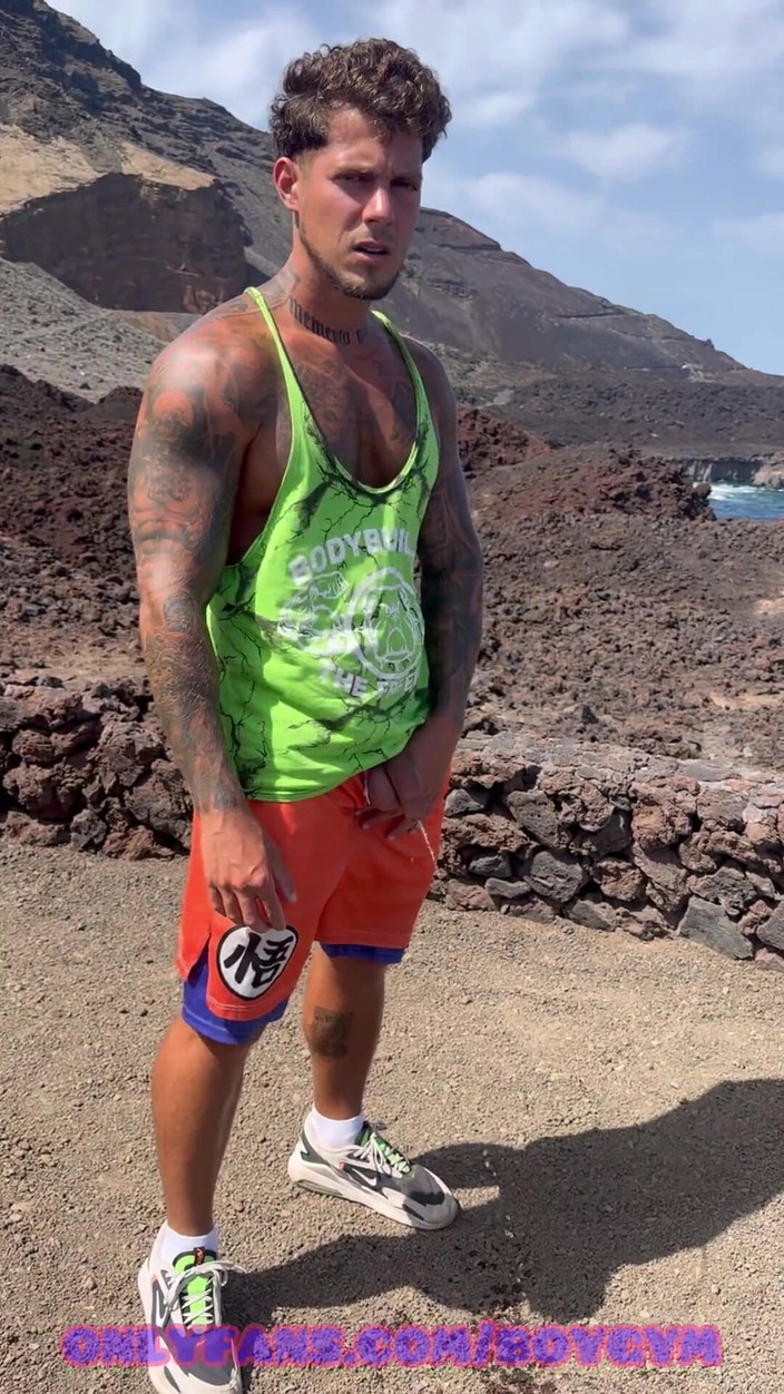 BoyGym: Kencing luar sentiasa panas