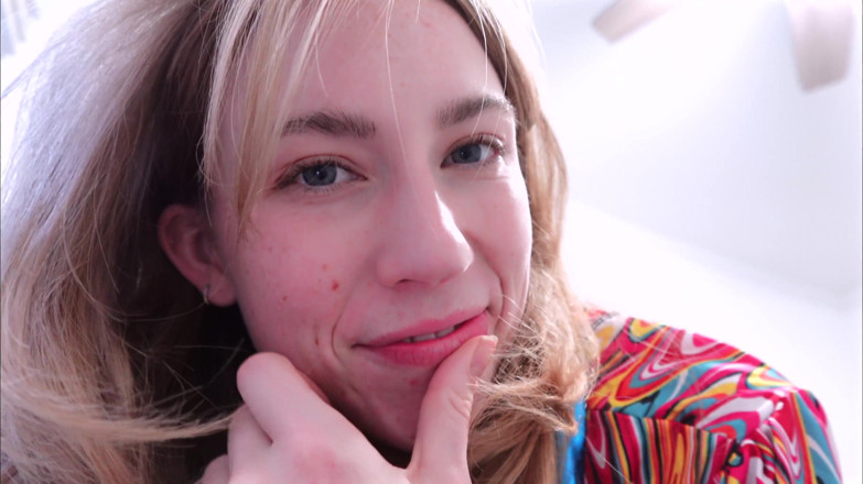Kink in Time: Stella Elle's Groovy '60s Giantess Domination 4K POV Shrinking Fantasy Awaits!