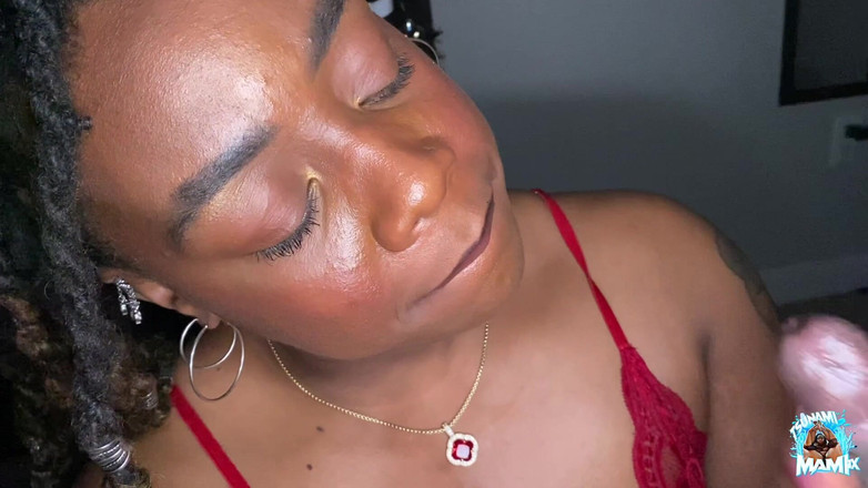 Tsunami mami: Дрочка руками на день Святого Валентина