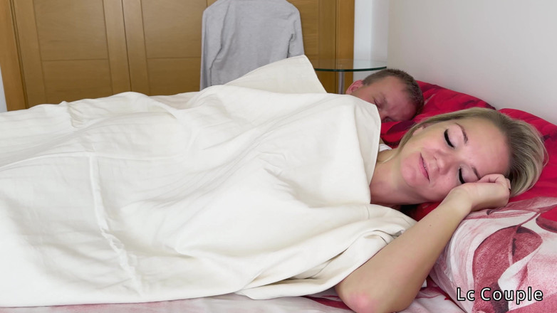 LC Couple: Intimate Morning Sex - Real Couple in Spoon Position