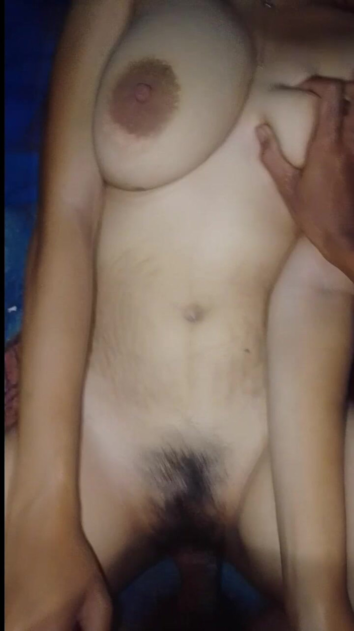 SheilaHD: Krásná žena, která je vdaná za přítele