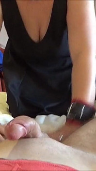 MILF soumise consentante utilisée pour mon plaisir