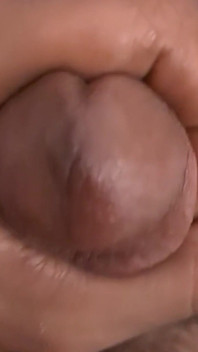 Pomalu jsem si hladila ptáka olejem, když myslím na desi gf