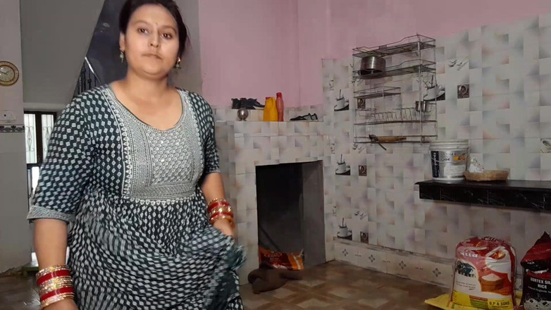 Puja555: Puja, bhabhi, bienvenue dans notre monde fantasi