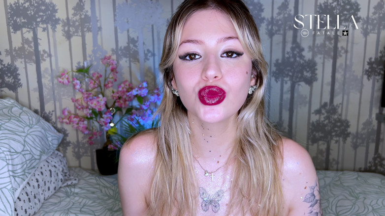 Stellafatale: Rode lippenstift applicatie mollige lippen plagen