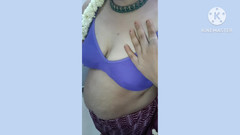 Muruga: Mătușă desi se fute sexy prima dată pentru fratele vitreg