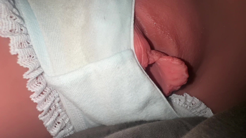 Gigi oficial: De obicei, fetelor nu le place să fie comparate, dar...