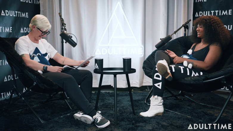 Adult Time Podcast: Avery Jane fisting, ordenha e bunda de banana | o podcast...