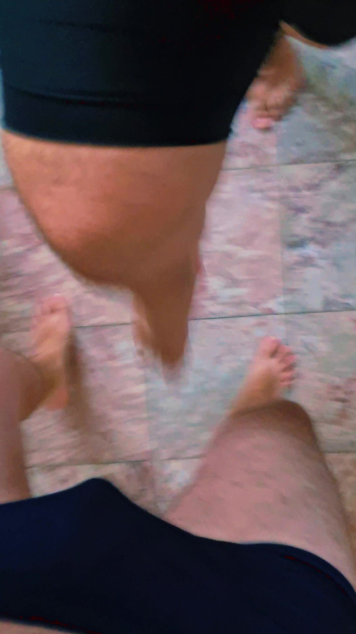 Punchbagplz: (sudut pandangan pertama) Kapten Penguasa vs awak (aksi main peranan)