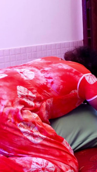 Une prof à gros nichons apprend à son élève à faire du sexe