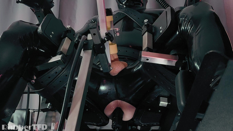 RubberTFD: 机器附加返回 [pp 训练]